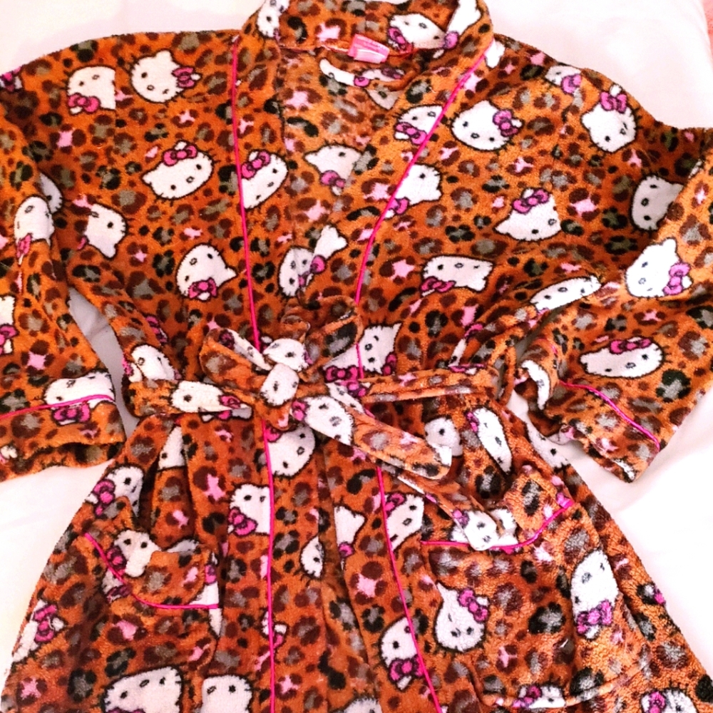 Hello Kitty Leopard Print Robe - image 1